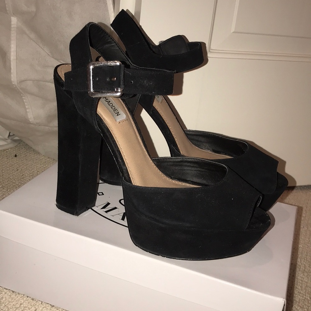 Steve Madden heel